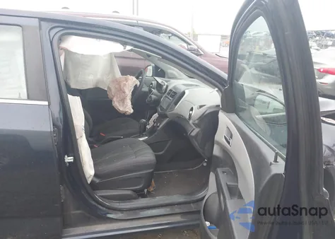 2015 Chevrolet Sonic Lt Auto из США, поврежденный, VIN 1G1JC5SBXF4176426